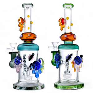 Social Glass - 11" Busy As Bees Around A Drippy Water Pipe - [A698]